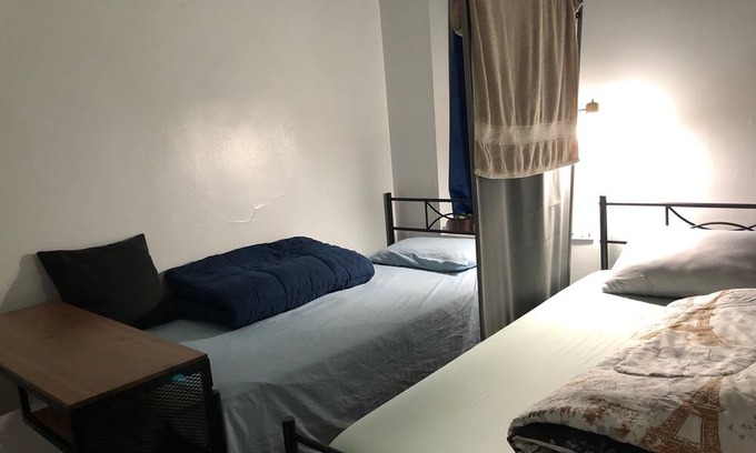 Midtown West Apartment | 323 W 42nd St