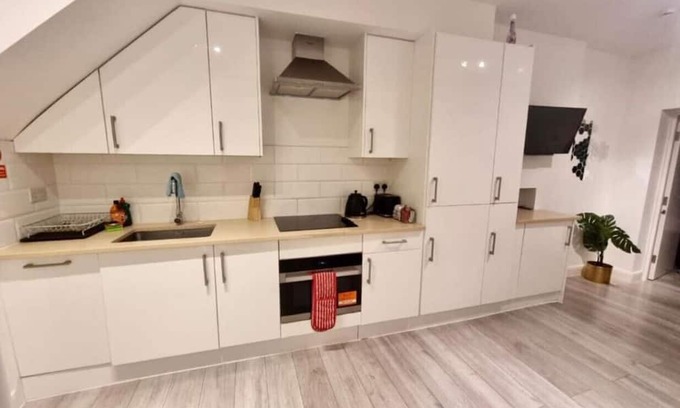 Edgware House | Entire 3 bed place in Edgware
