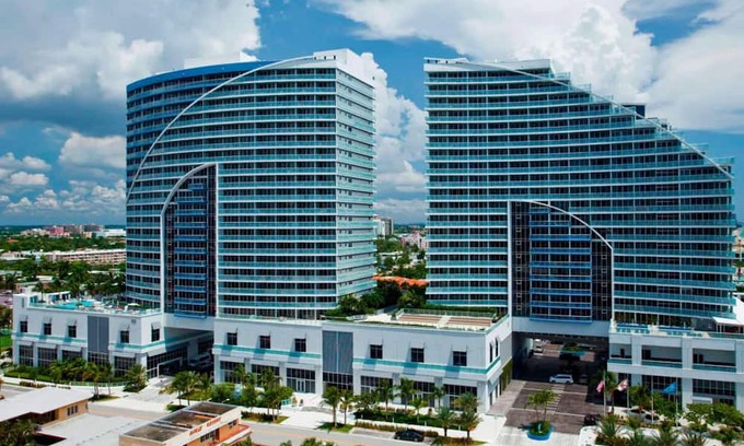 Central Beach Resort | The W Fort Lauderdale Suite 1907
