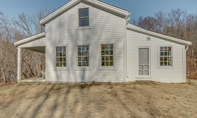 Berkshire Cottage | Cozy Berkshires Cottage w/ 11 Private Acres!