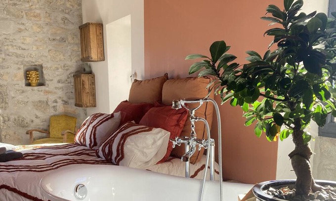 Chandolas Bed & Breakfast | Chambre Dhôtes Deluxe « Justenous »proche Rivière, Petit Déjeuner Inclus