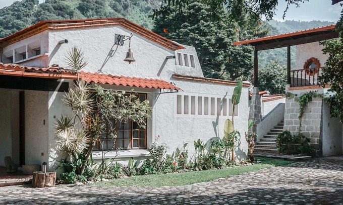 Panajachel House | Casa Monterrey - 3 Bedroom Spatious Private House