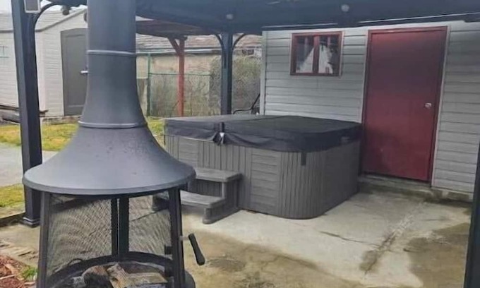 Fort Erie House | Relax and Reconnect