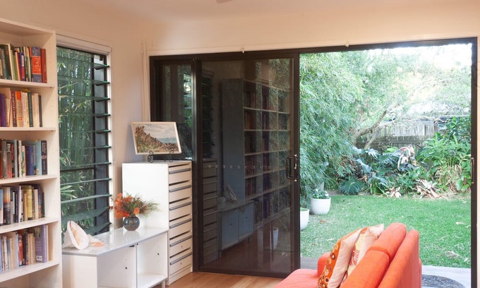 South Golden Beach Apartment | Stroll 500 metres from apartment to surf beach