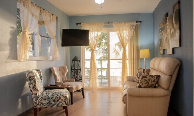 Tamuning Apartment | Oceanview 2BR/1BA - Unit 210 Ocean Villa