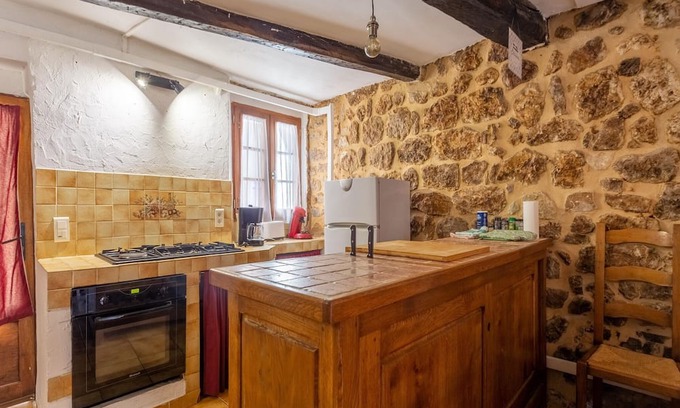 Montmeyan House | Village house at the foot of the Verdon