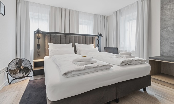 Herzogenaurach Apartment | BRIGHT Herzogenaurach Zentrum