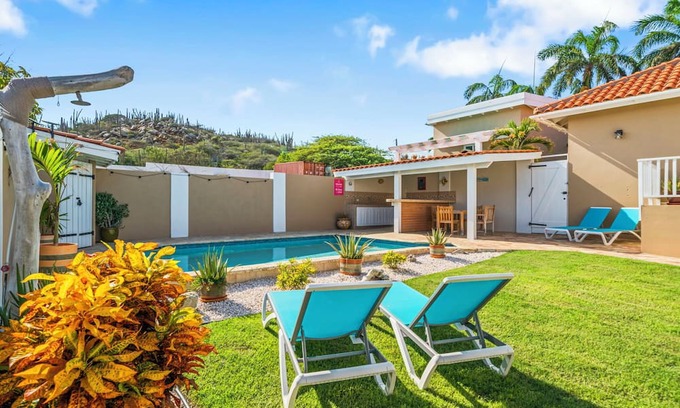 Sero Grandi House | Private Pool! Rooftop with Ocean View!