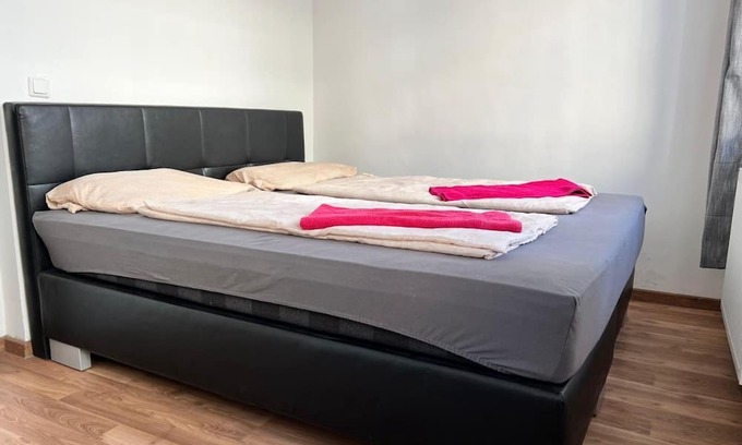Simmering Apartment | Charming private Room in shared Apt. Very Central