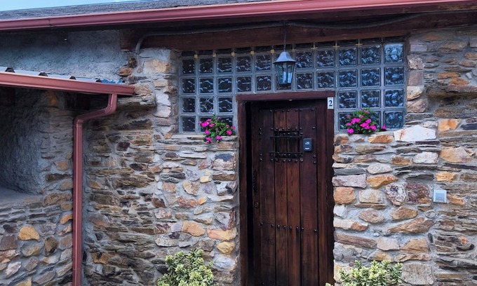 Ocero House | Beautiful and cozy rural house in El Bierzo