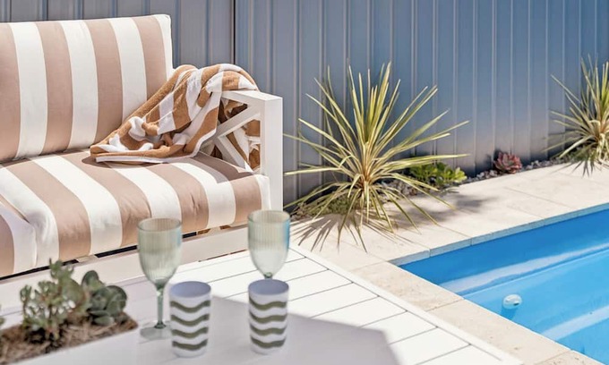 Sawtell Cottage | Endless Summer Sawtell – Pool, Sleeps 6, Fun!
