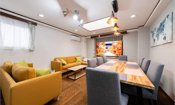 Asagayakita Apartment | 3 stations 8 min from Shinjuku/3 min walk from station/130 sq.m./4 bedrooms/7 beds/Direct access to Tokyo, Shinjuku, Akihabara/3 min walk from nearest station/apartment hotel for 1 group/as a base for sightseeing in Tokyo
