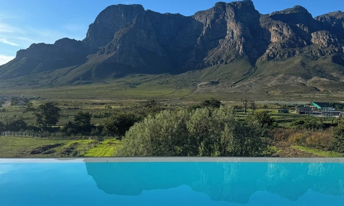 Pniel Bed & Breakfast | Villa Verde, farm stay in the winelands with views for days.