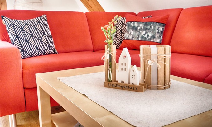 Haslachsimonswald Apartment | Holiday Apartment 'Sternenblick, 61 sqm' with Shared Terrace, Shared Garden and Wi-Fi
