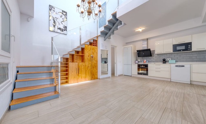 Costa Teguise Ski Chalet | Casa Dang - 600M to the beach