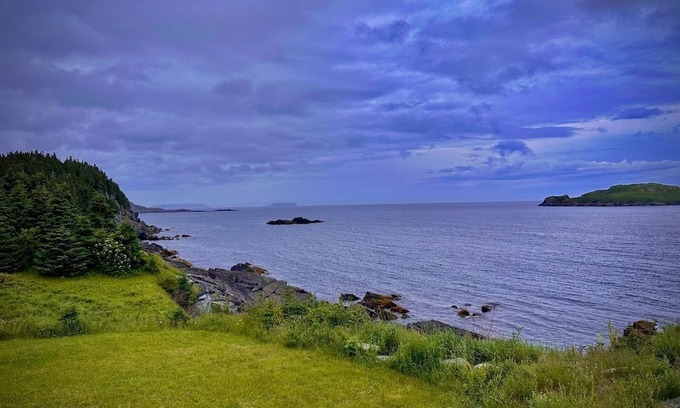 Burnt Cove House | East Coast Oceanfront Escape - Just 45 minutes South of St. John's City NL