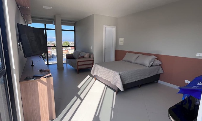 Cajuru Apartment | Apartment in Curitiba with convenience and location for business travelers.