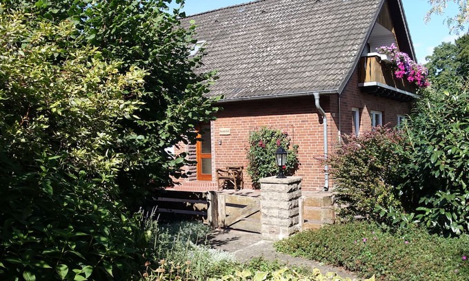 Overstedt Apartment | Stylish country house vacation apartment with garden in the Lüneburg Heath