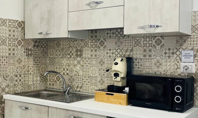 Bellizzi Apartment | Stay in style, all within walking distance