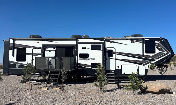 Toquerville House | Luxury RV Camper Southern UTAH!