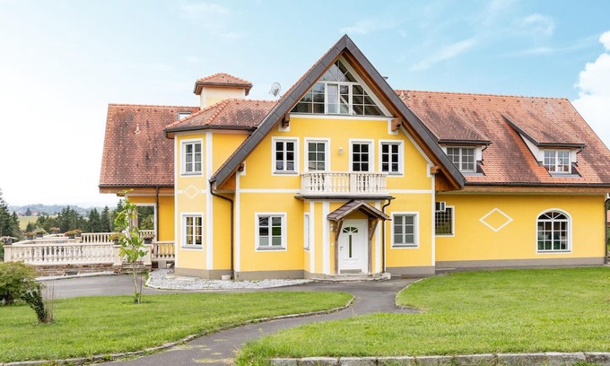 Rassach Apartment | Lovely apartment in Stainz with WiFi