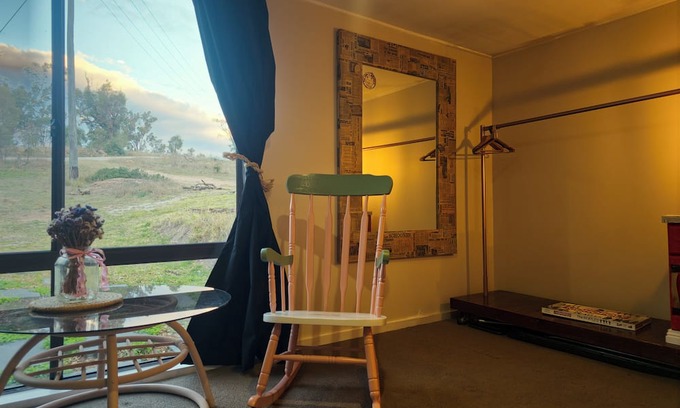 Frog Rock Apartment | The Burrow Guest Suite at Resteasy Farmstay