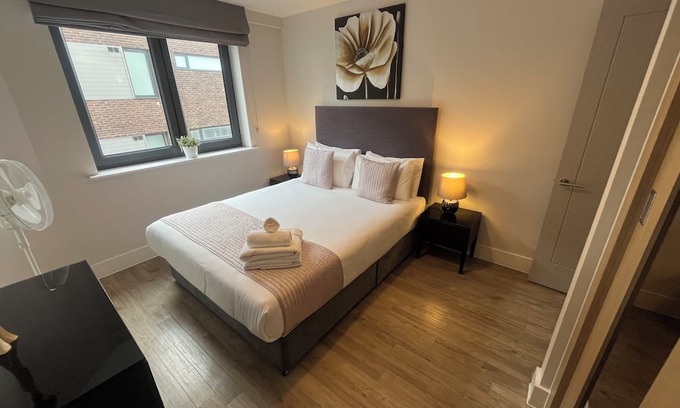 Walpole Apartment | National at Ealing Broadway