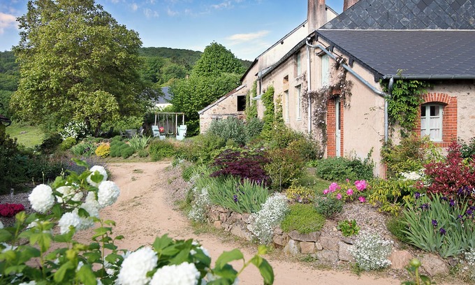 Menessaire House | Stay in the heart of the Morvan Regional Nature Park