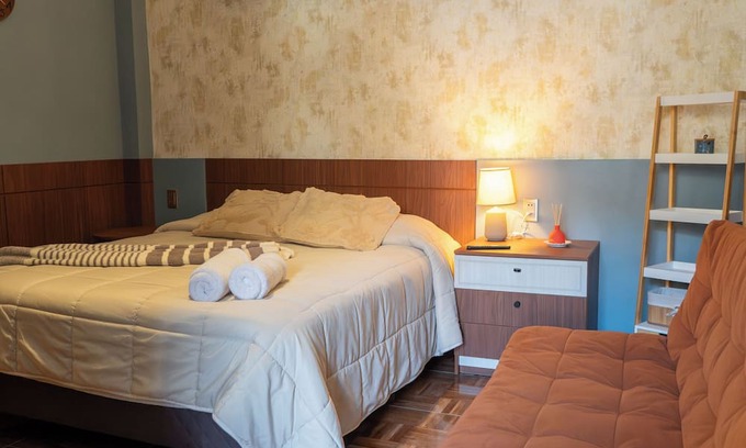 Sucre Apartment | Retreat for two in the heart of Sucre!