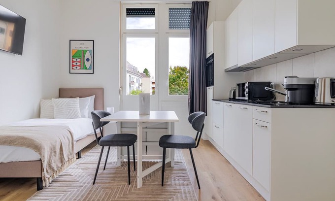 Seebach Apartment | Blueground | Seebach, view, nr Uetliberg