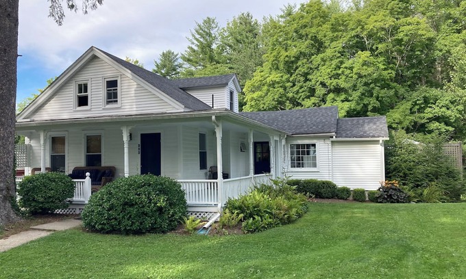 New Marlborough House | Beautiful Berkshire Home - in the heart of Southfield, Ma. -The Berkshires