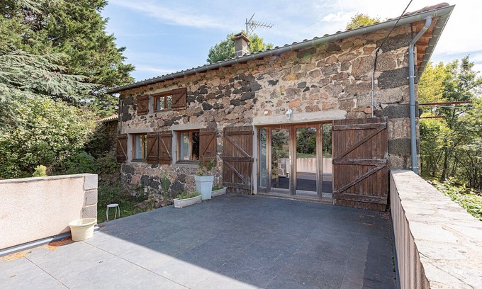 Saint-Barthelemy-Grozon House | Country House 'La Gabbro' with Mountain View, Private Terrace and Wi-Fi