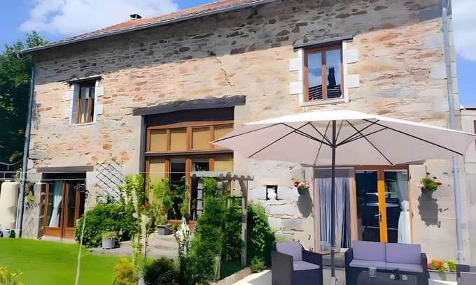Janaillat House | Holiday Home 'La Grande Maison De Janaillat' with Private Terrace, Private Garden and Wi-Fi