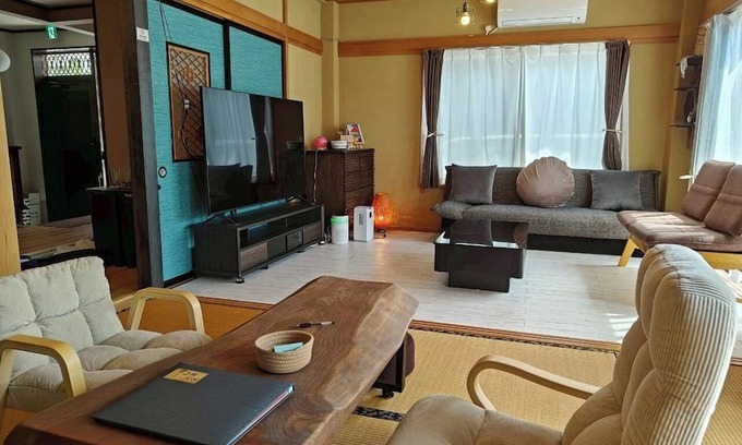 Hedamura House | Entire building available for rent Walk to the s/Numazu Shizuoka