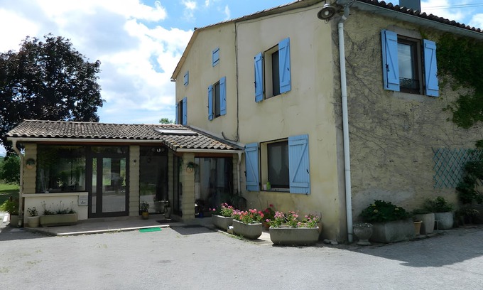 Saint-Julien-de-Gras-Capou House | Holiday Home Les Cassagnes