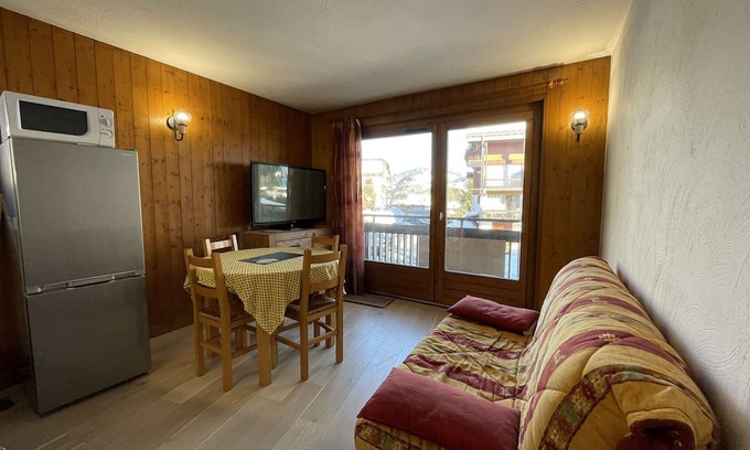 Praz-sur-Arly Apartment | Cozy 2-Room Apartment with Mountain View, Near Ski Slopes & Village - Sleeps 4