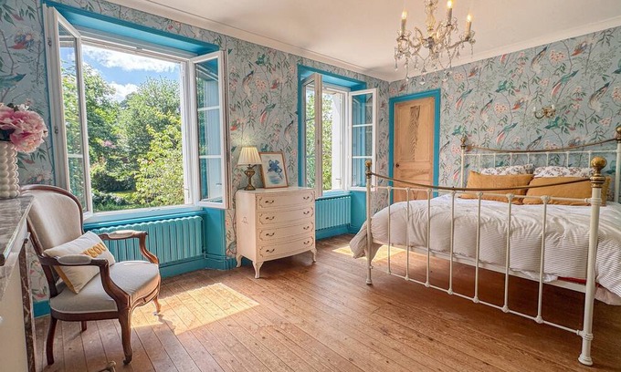 Cahan House | Normandy Countryside Charming House by River