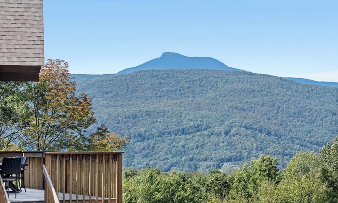 Waterbury House | Camel's Hump View Ski House - 10 miles to Stowe!