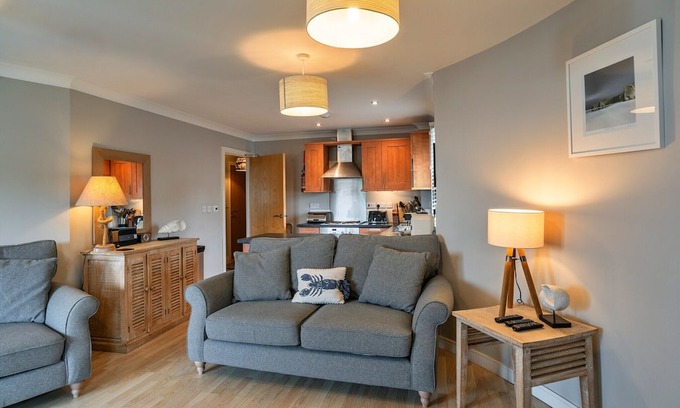 Newquay Apartment | Apartment in Watergate Bay with Sea Views