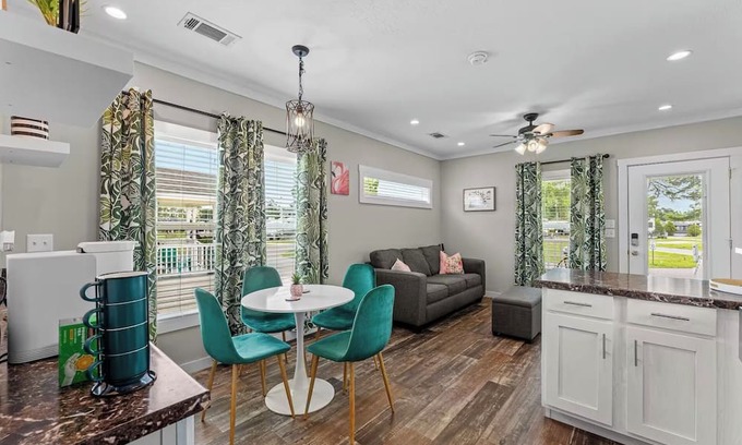 Kissimmee Cottage | Cozy Tiny Home Getaway Minutes from Disney