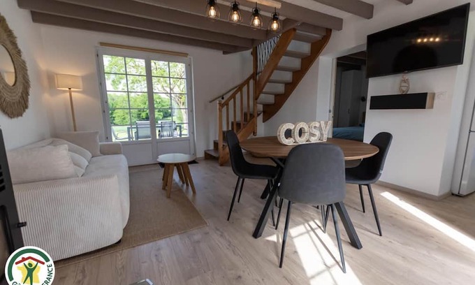 Vauchamps House | L'Envolée Paysanne - VAUCHAMPS