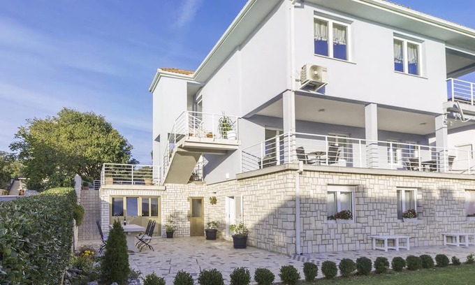 Novi Vinodolski Apartment | Amazing apartment in Novi Vinodolski