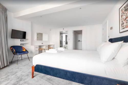 Chinatown Apartment | London Penthouse In Leicester Square