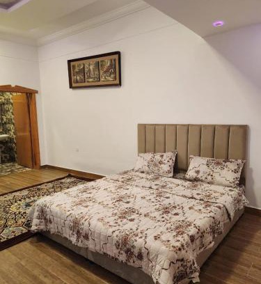 Yanbu Ski Chalet | شاليهات الفخامة