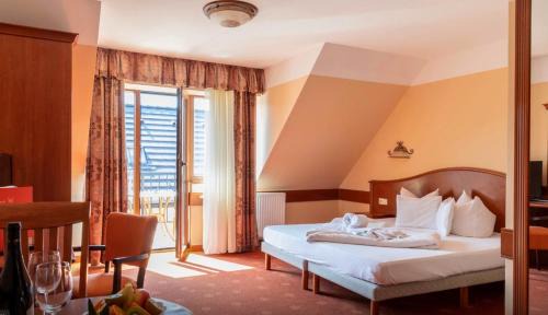 Heviz Apartment | Phoenix Wellness Apartman Panzió
