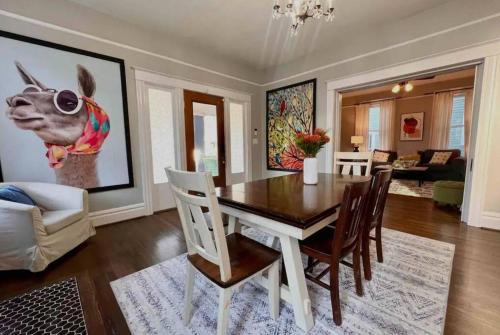 Five Points South House | Bluebird: Massive 5 bdrm ~ Hammock ~ Kids paradise