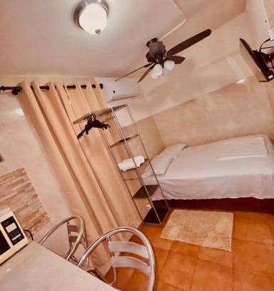 Brittons Hill Apartment | RnR Guest House
